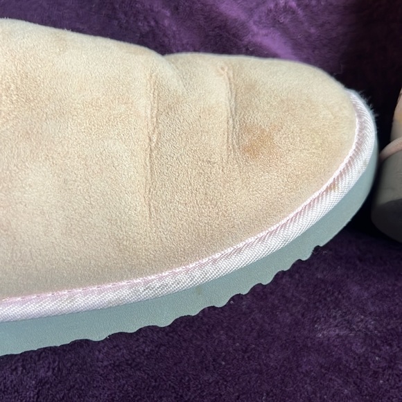 Pink Ugg Boots, Size 8 - Picture 14 of 15